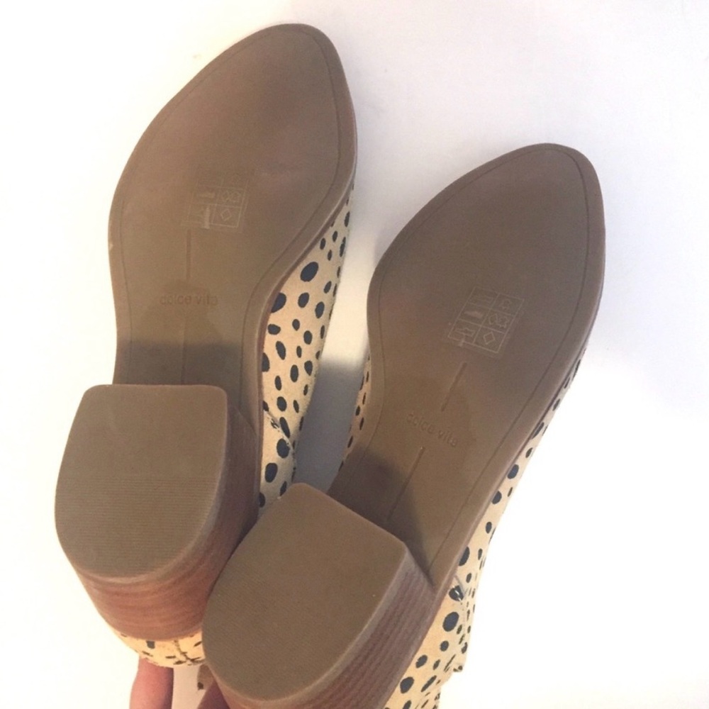 NWT Box Dolce Vita “Kaidie” Cream and Black Spotted Suede Ankle Boots - Picture 9 of 16